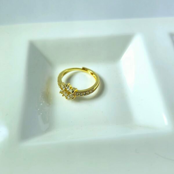 Golden Blossom Adjustable Ring – A Touch of Timeless Beauty (j14.3)